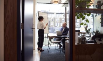 Werkplek inrichten? Zo doe je dat! Werkplek inrichten Zo doe je dat